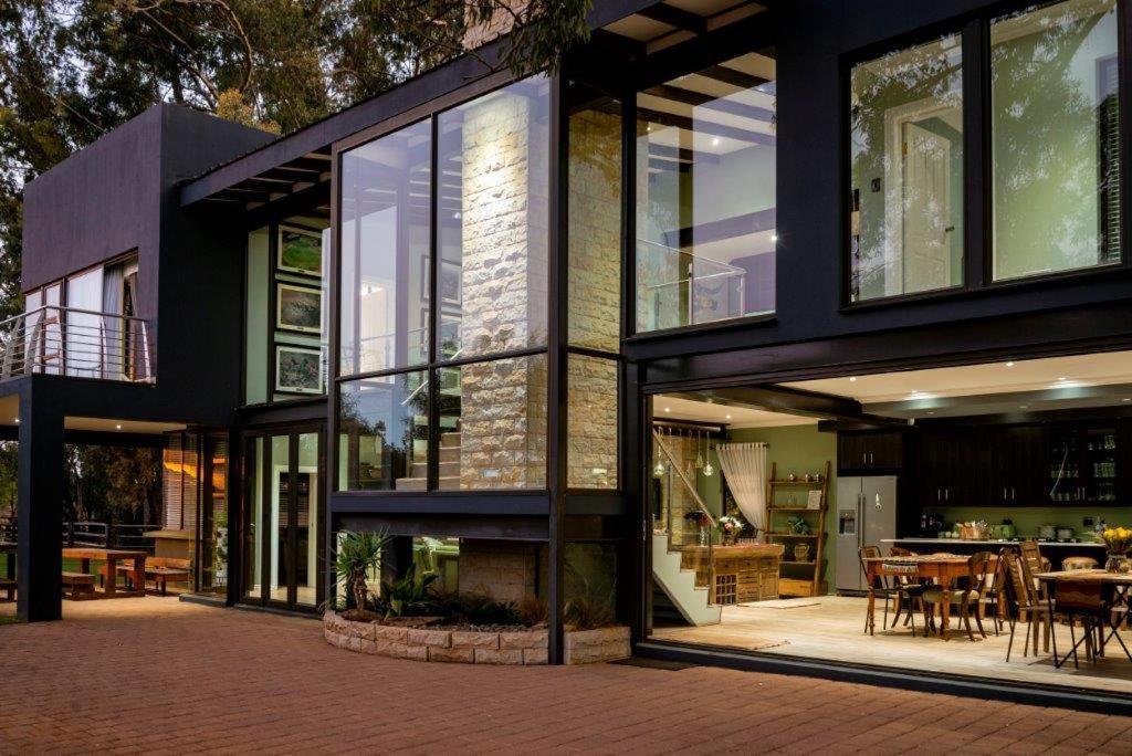 Middelwater Farm Hotel Bloemfontein Esterno foto