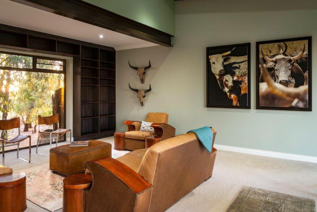 Middelwater Farm Hotel Bloemfontein Esterno foto
